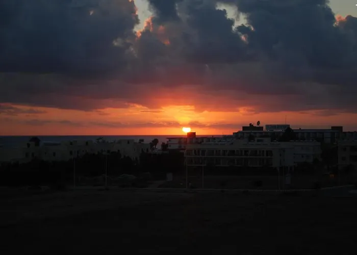 Royal Seacrest * Paphos