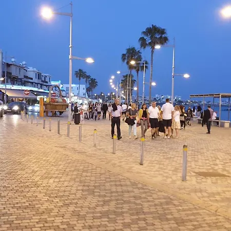 Royal Seacrest Lägenhet Paphos