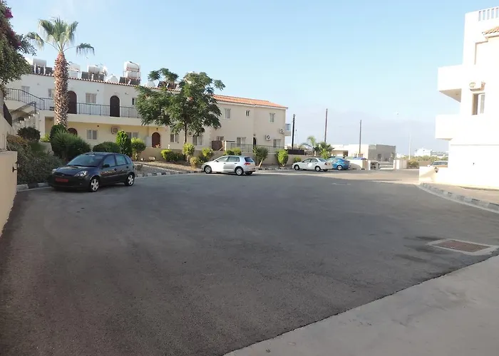 Royal Seacrest Paphos