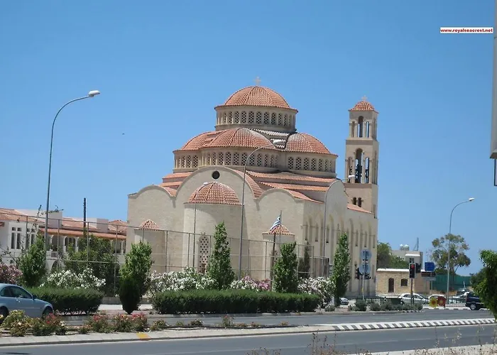 Royal Seacrest パ フォス